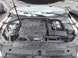 Volkswagen Passat 1VWBV7A33FC025040 снимка