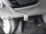 Toyota Corolla Le 2T1BU4EE4AC209032 снимка