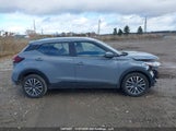 Nissan Kicks Play Sv 3N1CP5CV2SL468673 photo