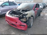 Tesla Model Y 7SAYGDEE4NF572338 снимка