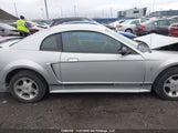 Ford Mustang 1FAFP4044YF282304 снимка