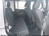 Jeep Wrangler Unlimited Sport 1C4BJWDG0HL676619 photo