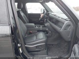 Land Rover Defender 110 X-Dynamic Se SALE27EU2P2221935 photo