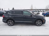 Volkswagen Tiguan Highline 3VV4B7AX4MM119173 fotografie