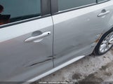 Toyota Corolla Le 5YFBPRBE6LP010690 снимка