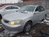 Toyota Camry Le/Xle/Se 4T1BE32KX5U559030 photo