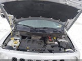 Jeep Patriot Latitude 1J4NF4GBXBD276582 снимка