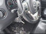 Jeep Patriot Latitude 1J4NF4GBXBD276582 снимка