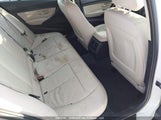 BMW 320I xDrive WBA3C3C50DF980519 снимка