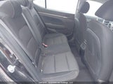 Hyundai Elantra 5NPD74LF1HH044768 снимка