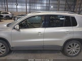 Volkswagen Tiguan WVGBV75N99W526110 fotografie
