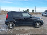 Kia Soul 2.0L 2U/2.0L 4U/2.0L 4U Burner/2.0L 4U Luxury/2.0L 4U Retro KNDJT2A65C7742609 fotografie