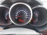 Kia Soul 2.0L 2U/2.0L 4U/2.0L 4U Burner/2.0L 4U Luxury/2.0L 4U Retro KNDJT2A65C7742609 fotografie