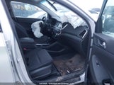 Hyundai Tucson KM8J3CA49HU463592 fotografie