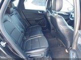 Ford Escape Platinum 1FMCU9JA2SUB24601 fotografie