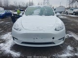 Tesla Model Y Long Range 7SAYGAEE8NF383948 photo