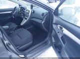 Toyota Matrix 2T1KU4EE0DC050918 fotografie