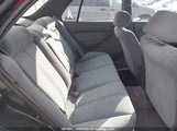 Toyota Camry Le 4T1SK12E4SU501417 снимка