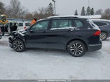 Volkswagen Tiguan S 3VV0B7AX2NM061175 photo