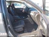 Volvo Xc40 B5 Plus Dark Theme YV4L12UC9T2669240 снимка