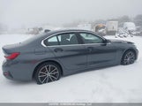 BMW 330Xi WBA5R7C58KAJ84724 снимка