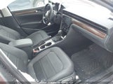 Volkswagen Passat 1VWBA7A36NC007951 снимка