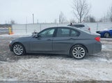 BMW 320I xDrive WBA3C3C55DF981648 fotografie