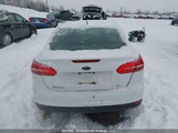 Ford Focus 1FADP3F26HL250205 photo