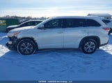 Toyota Highlander Le/Le Plus 5TDZKRFH2ES025196 снимка