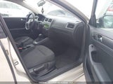 Volkswagen Jetta 2.0L Trendline/2.0L Trendline+ 3VW2K7AJ8DM264070 fotografie