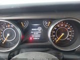 Jeep Wrangler Sport 1C4GJXAG2JW166440 fotografie