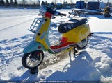Vespa Primavera/Sprint 50 ZAPCA06B4M5102640 fotografie