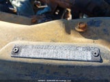 Chevrolet Silverado  Wt 1GCPKPEA7AZ290365 снимка