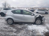 Toyota Prius C JTDKDTB3XE1072704 снимка