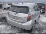 Toyota Prius C JTDKDTB3XE1072704 снимка