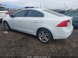 Volvo S60 T6/T6 R-Design YV1902FH3C2127781 photo