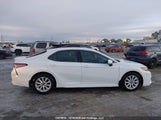 Toyota Camry L/Le/Xle/Se/Xse 4T1B11HK0JU121053 fotografie