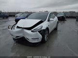Tesla Model Y 5YJYGDEE9LF026984 снимка