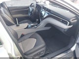 Toyota Camry Hybrid/Le/Xle/Se 4T1B21HK0JU001427 снимка