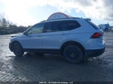 Volkswagen Tiguan Trendline 3VV0B7AX7JM161993 photo