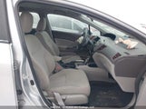Honda Civic Lx 2HGFB2F4XCH034684 fotografie