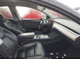 Tesla Model Y Performance 7SAYGDEF0NF530211 photo
