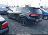 Toyota Highlander Le 5TDBZRFH0JS804376 снимка