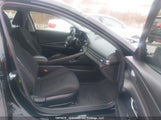 Hyundai Elantra Preferred Ivt With Sun And Tech Package KMHLM4AG0MU104213 photo