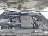 Toyota Tacoma Access Cab/Sr/Sr5/Trd Sport/Trd Off Road 5TFSZ5ANXKX179065 photo