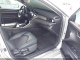 Toyota Camry Hybrid Se 4T1B21HK3KU512504 fotografie