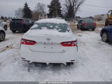Toyota Camry Se Night Shade/Se 4T1G11BK0RU125260 photo