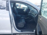 Hyundai Tucson Limited KM8J3CA23HU424043 снимка