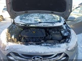 Hyundai Elantra Gt Se KMHD35LE6DU020907 снимка