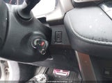Toyota Rav4 Xle 2T3RFREV9EW186218 снимка